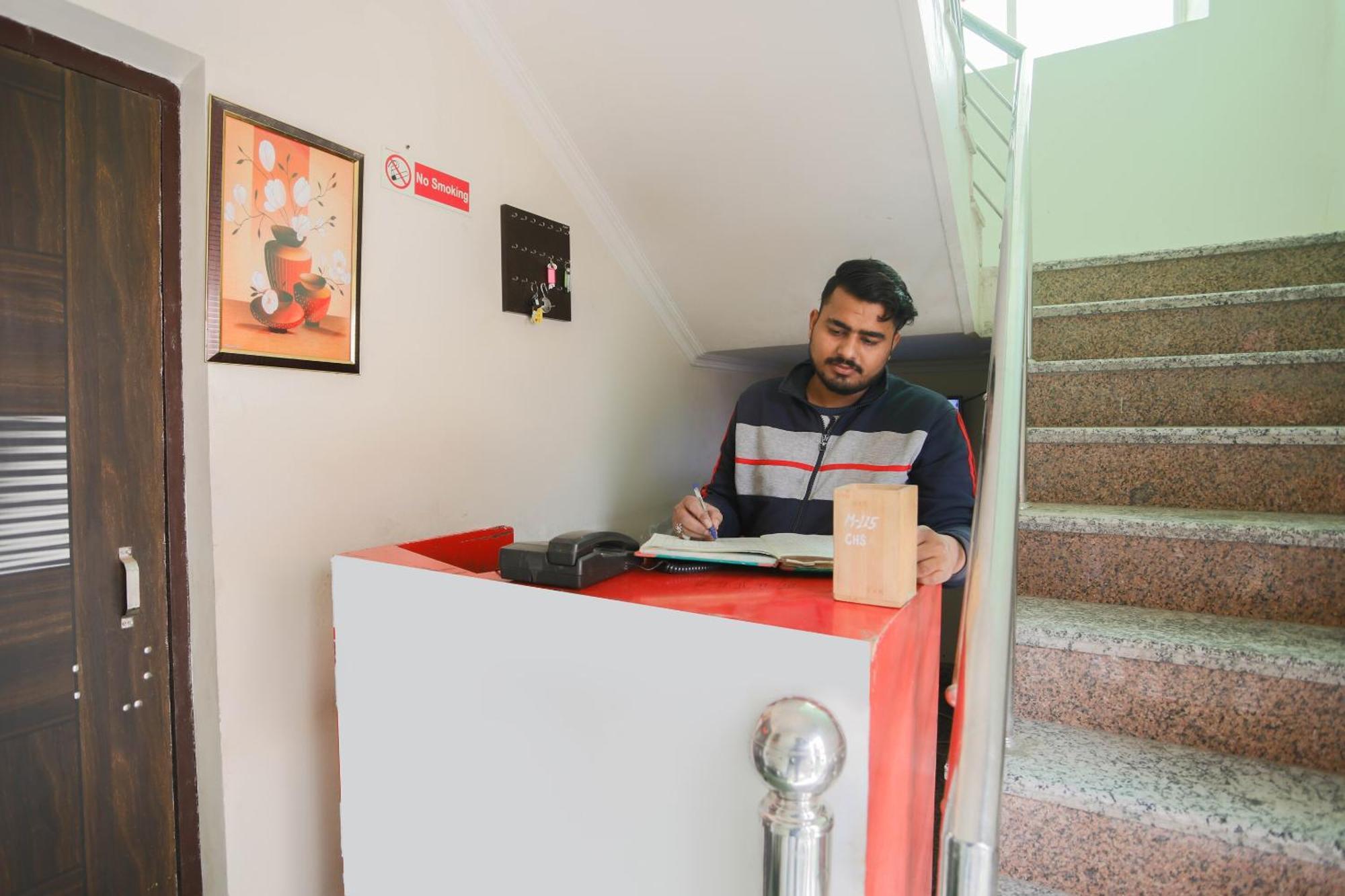 Hotel O Akki Residency Indirapuram Esterno foto
